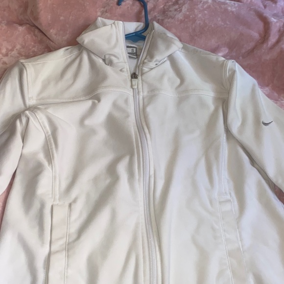 Nike sweater - Picture 1 of 2